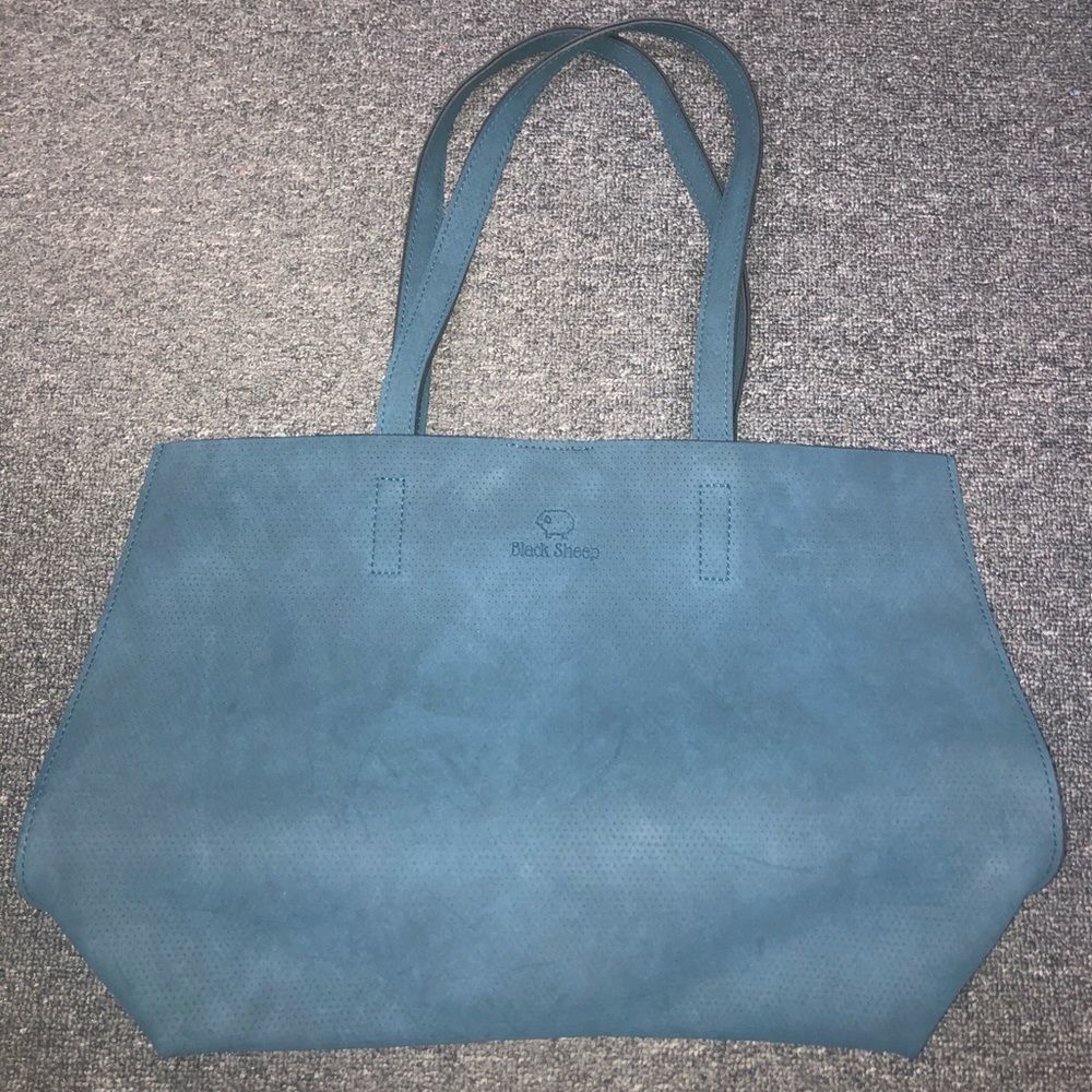 Black sheep tote made in Peru 🇵🇪